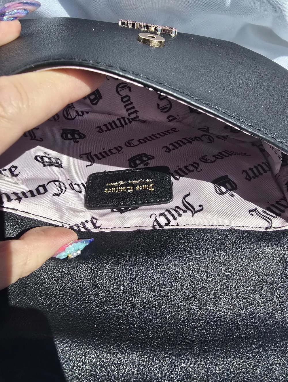 Juicy Couture Exclusive Black Crossbody with Gold Chain And Bag Charm - Picture 6 of 8